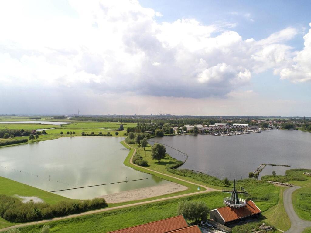 Modern Houseboat With Air Conditioning Located In Marina Uitgeest Екстер'єр фото